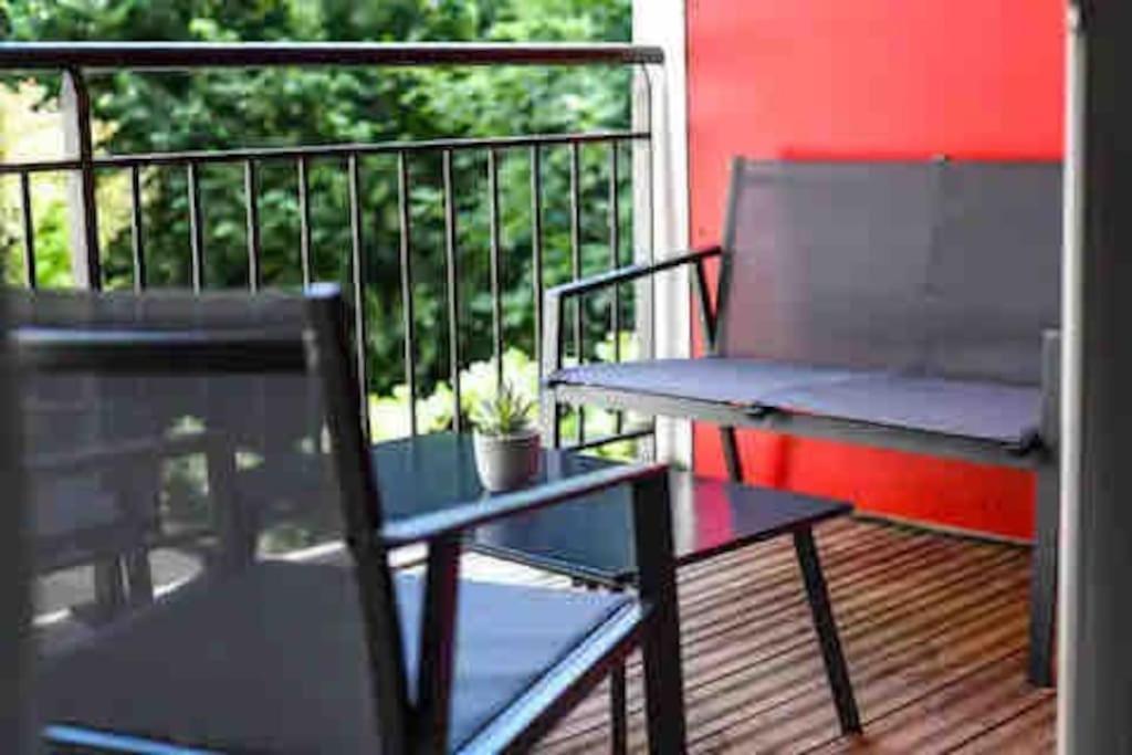 Patio Arena Apartment